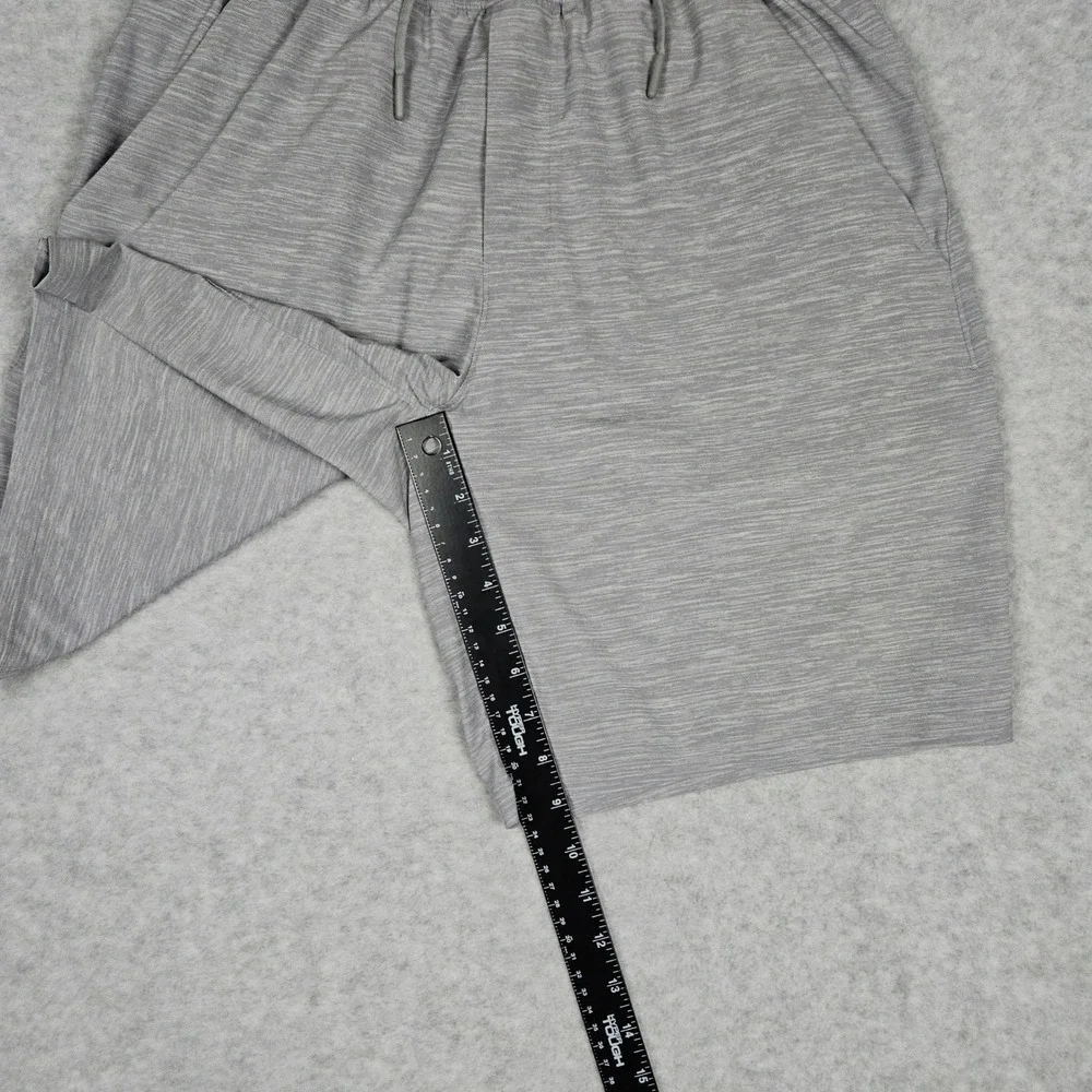 lululemon athletica any flaws